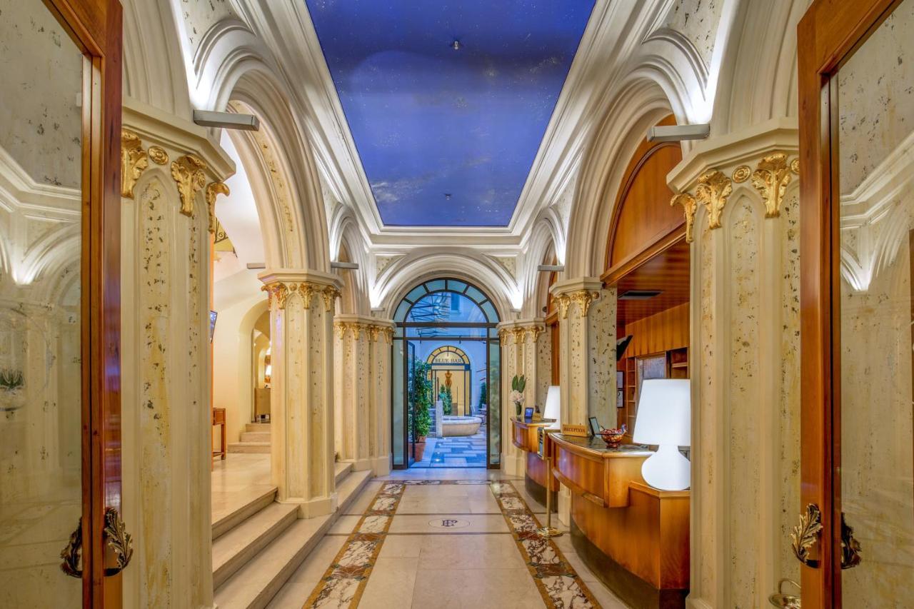 Una Hotels Empire Roma Exterior photo
