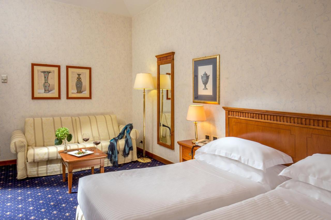 Una Hotels Empire Roma Exterior photo