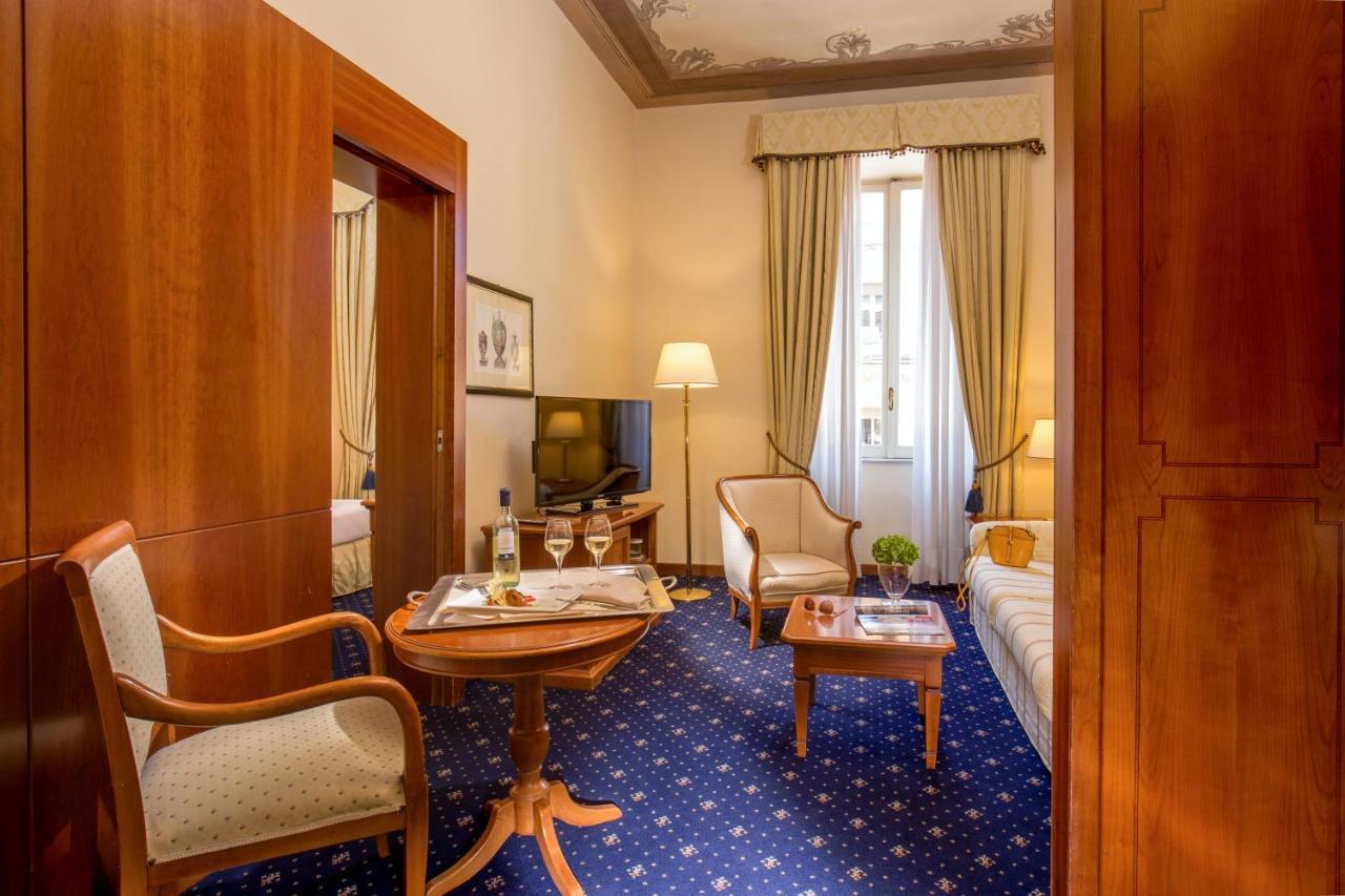 Una Hotels Empire Roma Exterior photo