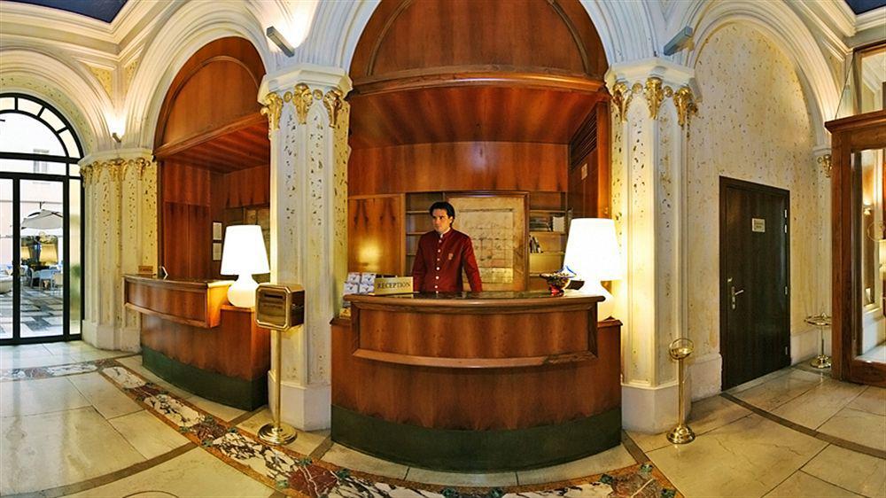 Una Hotels Empire Roma Exterior photo